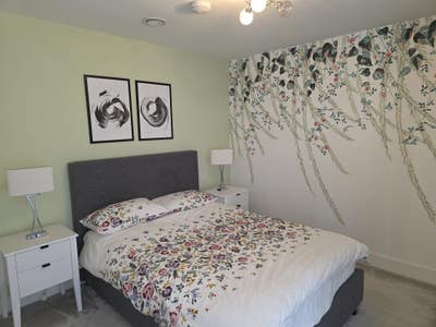 Large Master Double Bedroom with Ensuite  Main Photo