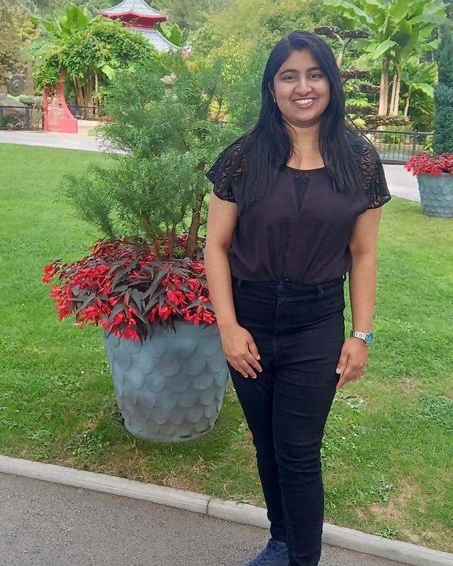 Professional Female seeks a single or double room Main Photo