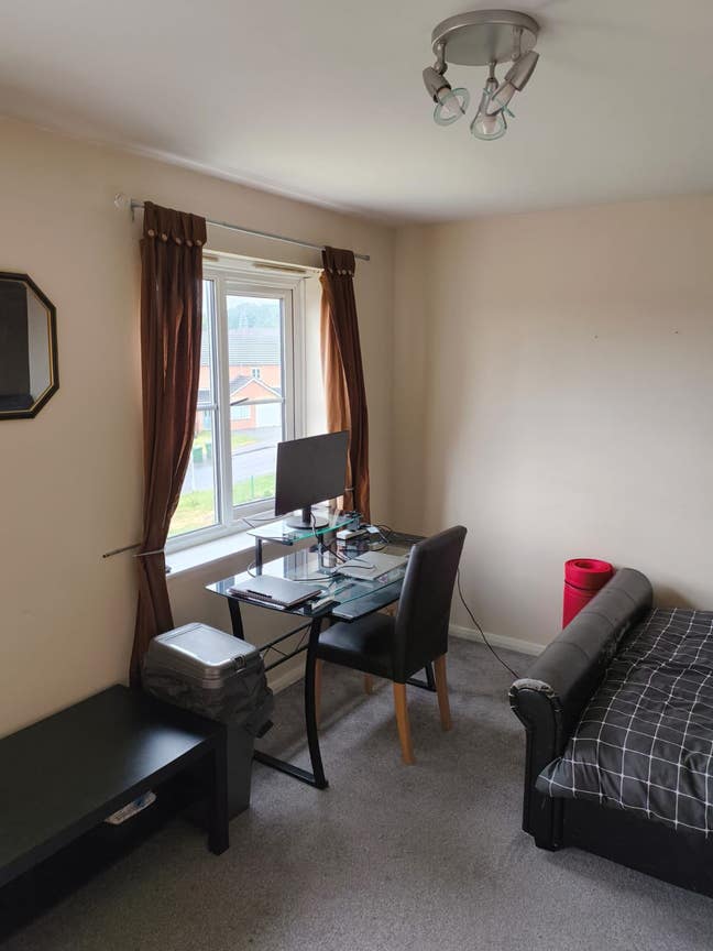 Large Double Bedroom (Bills Included) Main Photo