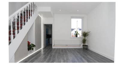 Lovely double room near Heath hospital and Uni Main Photo