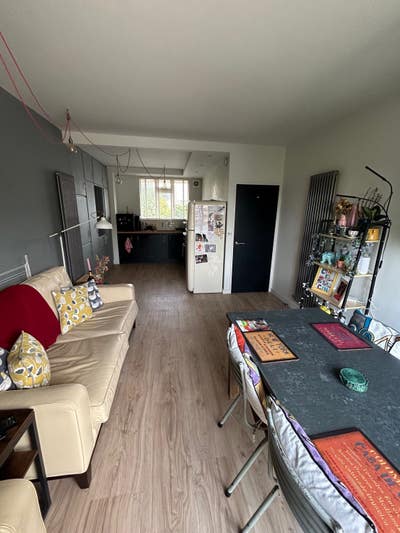 Modern Bayswater Flat  Main Photo