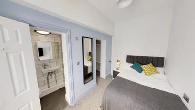 Double ensuite room  Main Photo