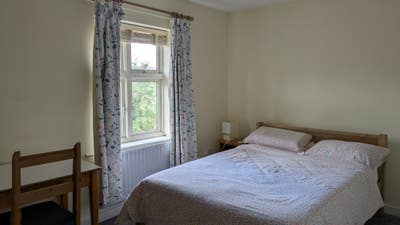 Light, large double room near A14 and science park Main Photo