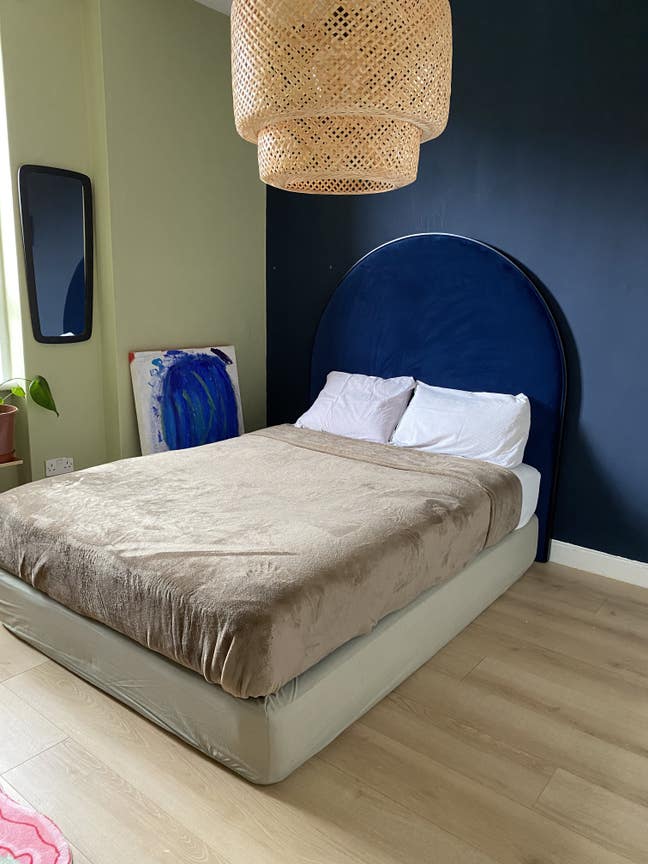 The bright room to rent | Maryhill Main Photo