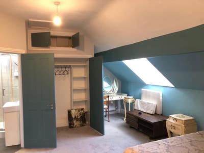 Female-Friendly City Centre Luxury. Spacious.  Main Photo