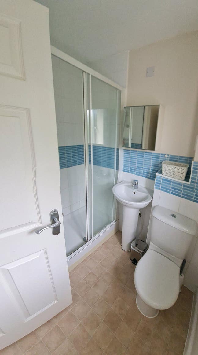 Rooms near Airport Main Photo