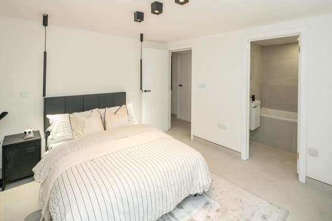 Luxury interior designed appartment Main Photo
