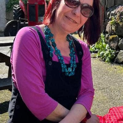 I am a female aged 53. I am looking for a roo... Main Photo