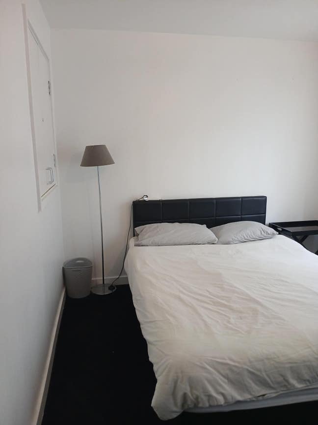 Double Room in Family Home Hoxton Main Photo