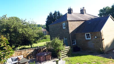 Double Room available in skelton Main Photo