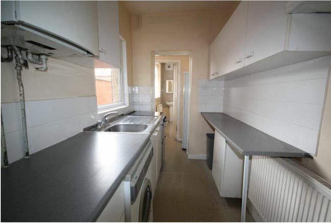 2 Bedroom - 59 Ridley St LE3 0Ql Main Photo
