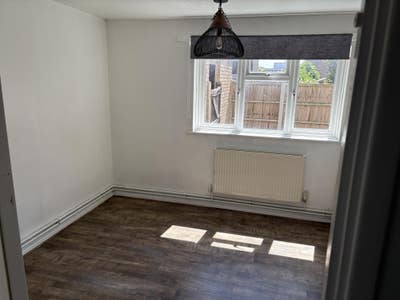  Double room in Southend -on -Sea close to Airport Main Photo