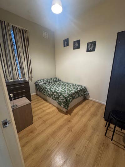 Lovely double Room RED LION Main Photo