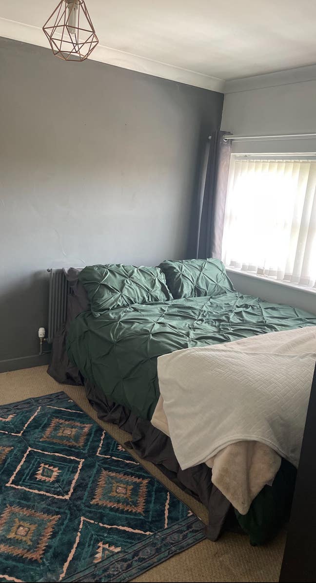 Large double room  Main Photo