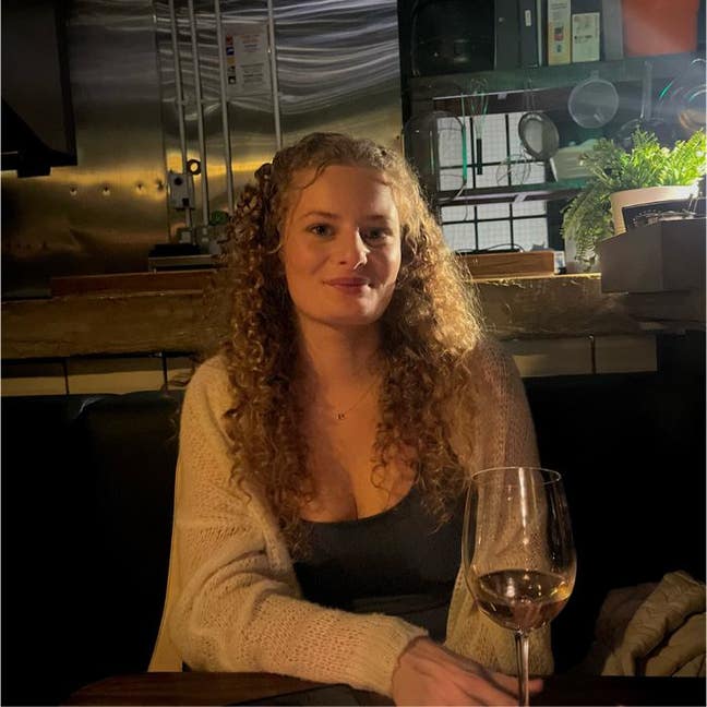 Looking for a flat share in Manchester Main Photo