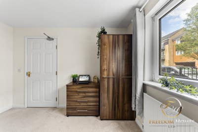 Cozy Double Bedroom in Brickstead Road PE7  ⭐️ R1 Main Photo