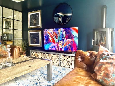 Bright double, short stroll to Clapham Common Tube Main Photo