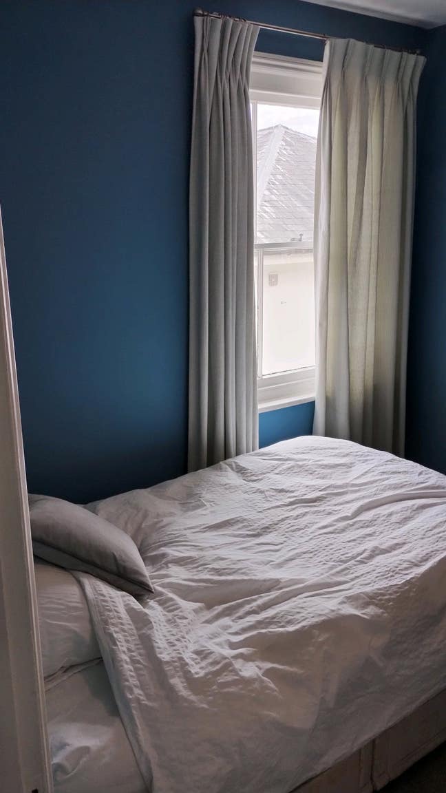 Room available in TW Village Main Photo