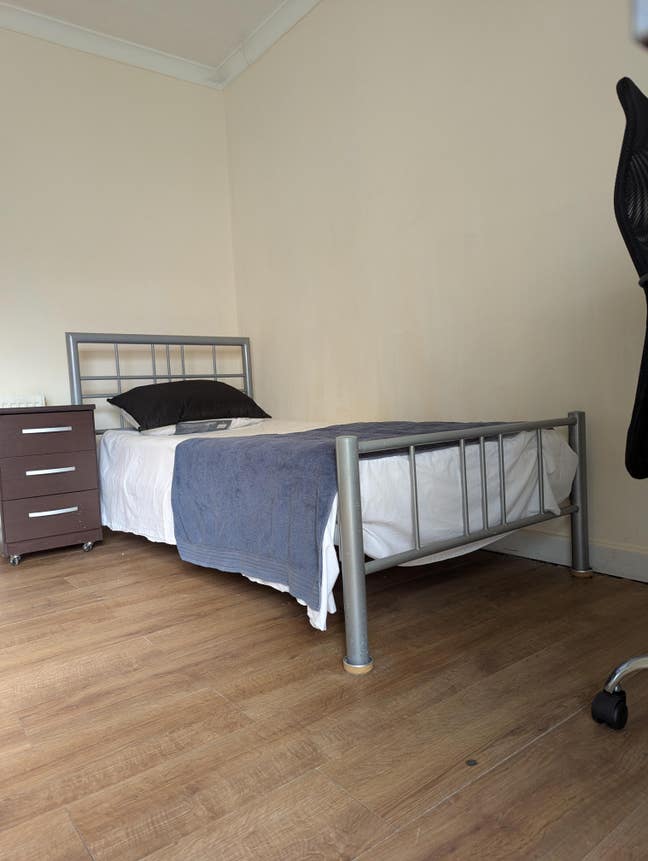 Furnished Bedrooms on Kingston Hill, Kingston. Main Photo