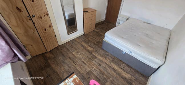 Rooms in Salford, Near Uni, Transport Amenities  Main Photo