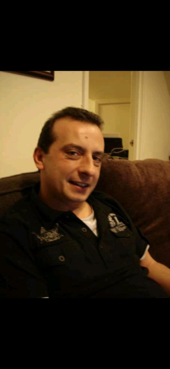 I am a friendly 58year  guy looking for a room Main Photo