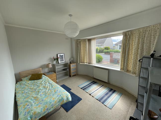  Sunny  single room, dog-friendly house EH12 Main Photo