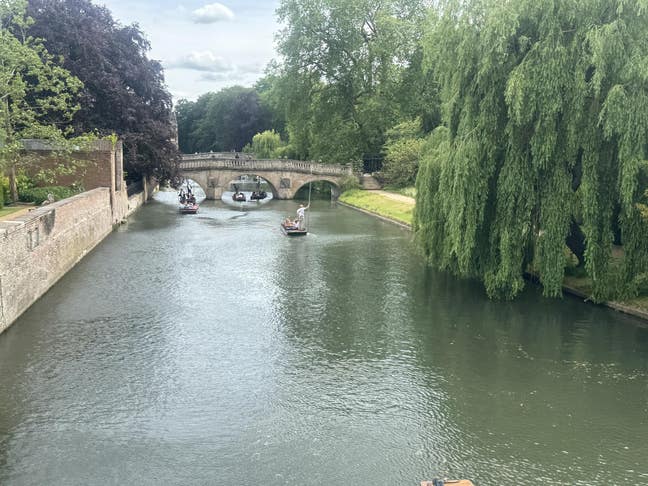 2 double rooms in central Cambridge  Main Photo