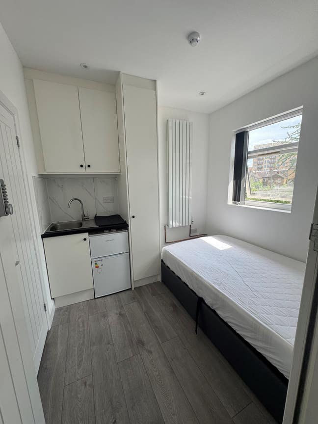 Luxury En suite room available - Hayes Main Photo