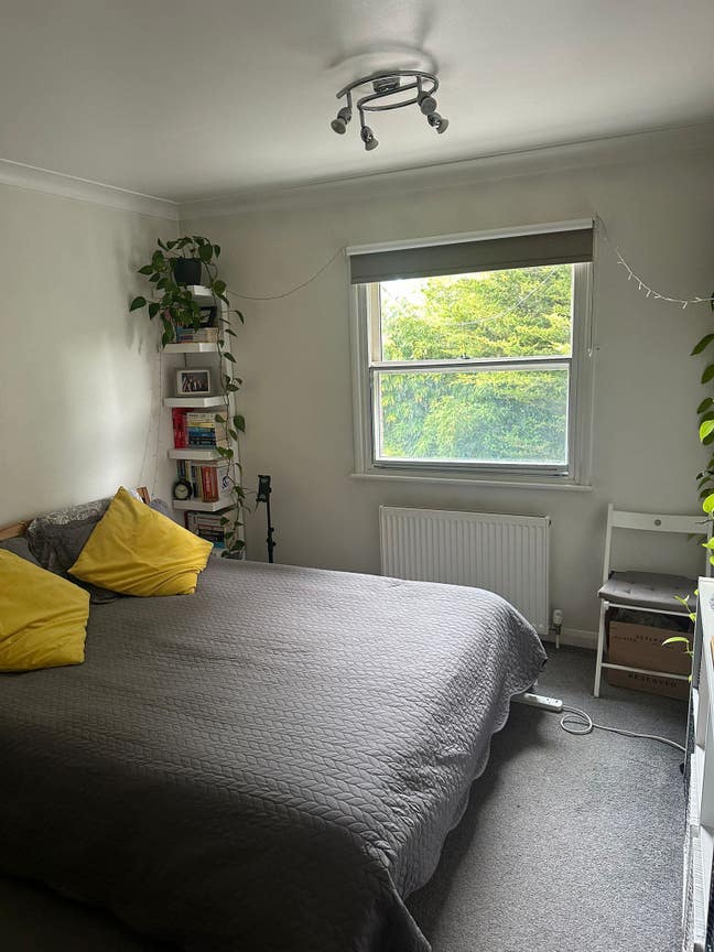 Double room in East London (Isle of Dogs)  Main Photo