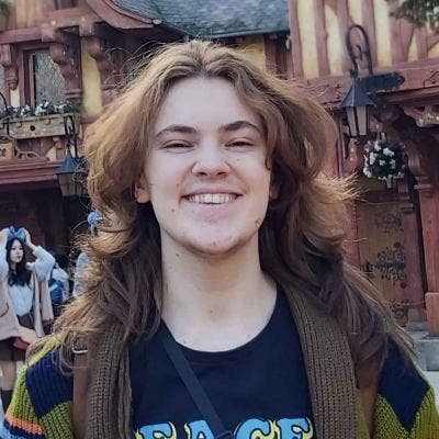 Queer Person looking for Flat! Main Photo