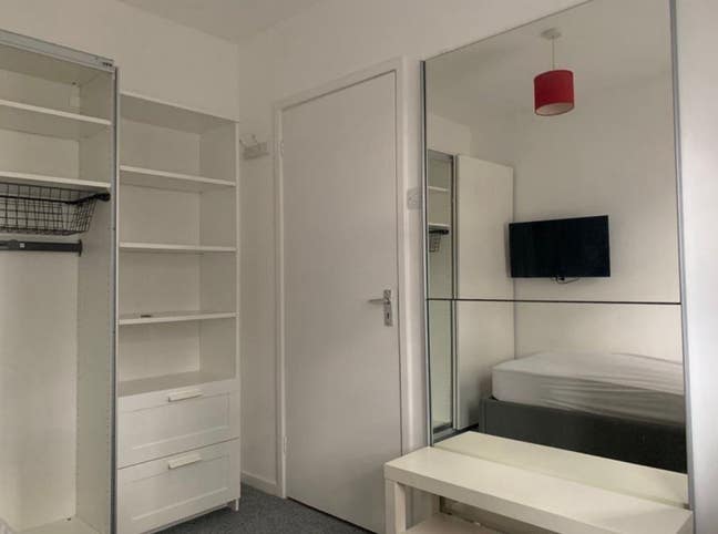 Single room Main Photo