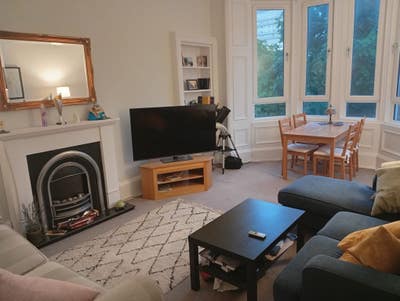 Large, furnished double room in Ibrox Main Photo