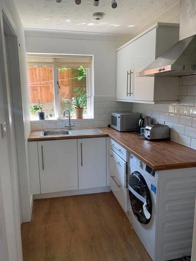 Studio room - Hornsey high street  Main Photo