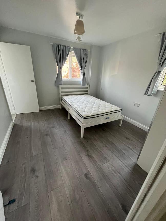 En-Suite Room,  Brand New, Hither Green SE13 , Main Photo