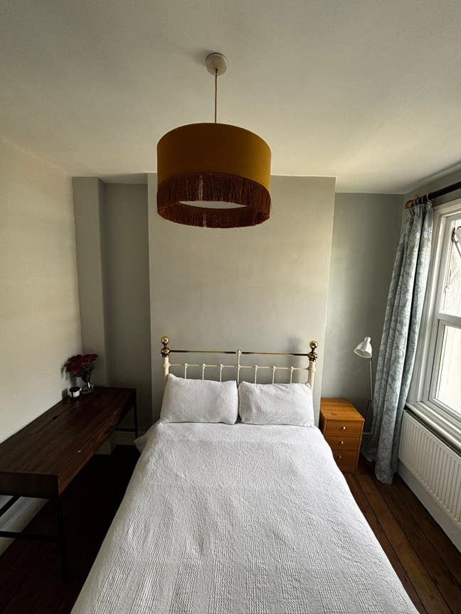 Double Room available Main Photo