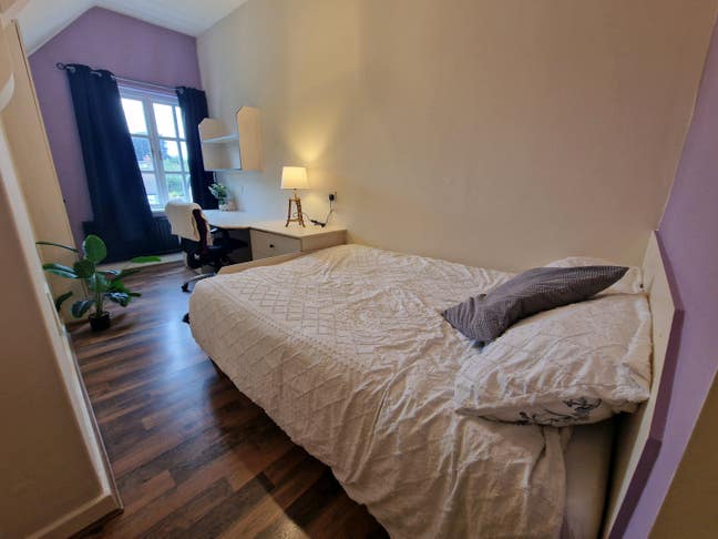 🪴Furnished double room in Headingley🪴 Main Photo