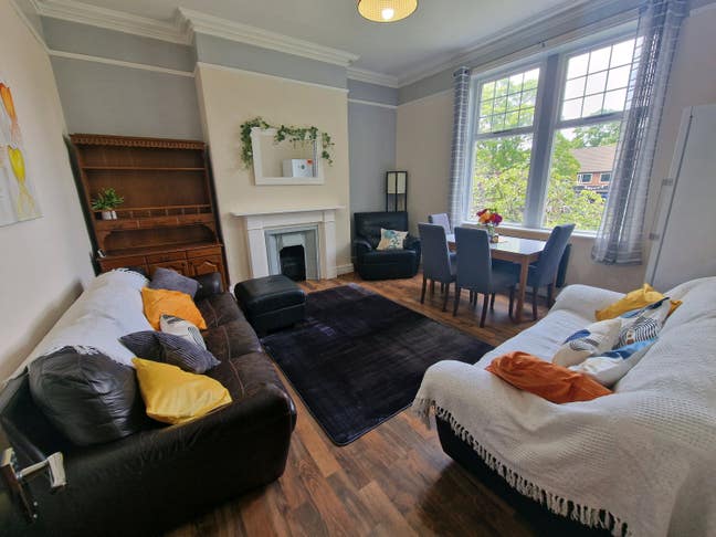 🪴Furnished double room in Headingley🪴 Main Photo