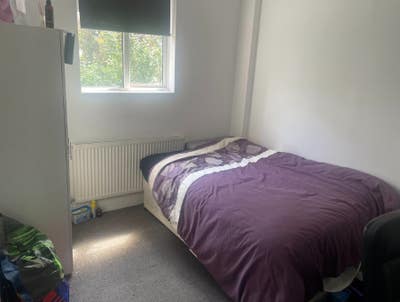 **6 WEEKS ONLY** Furnished double bedroom  Main Photo