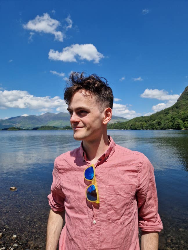 Professional Male seeking a single or double room Main Photo