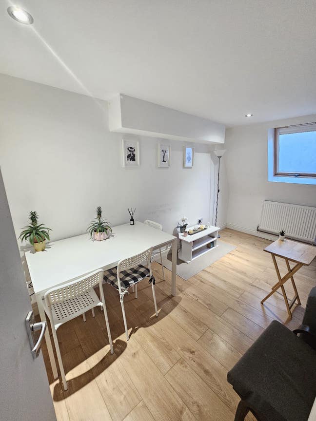 ☀️Great Rooms close to Holloway Road St☀️ Main Photo