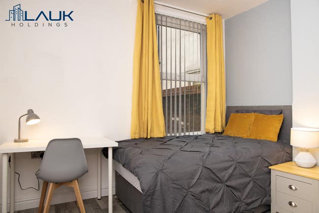 Premium en-suite room!!! Main Photo