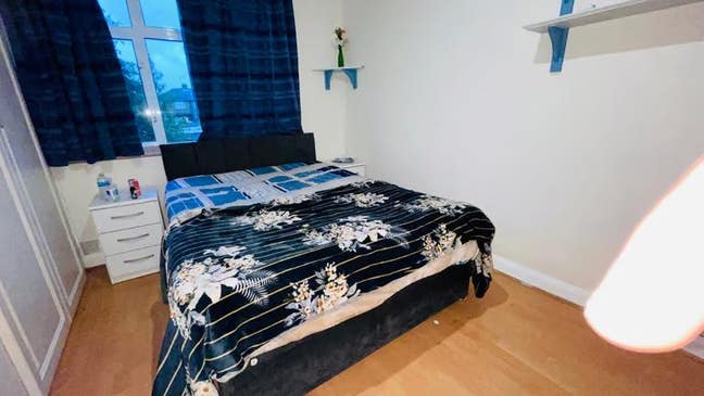 Spacious Double Room for Rent in Uxbridge UB10 Main Photo
