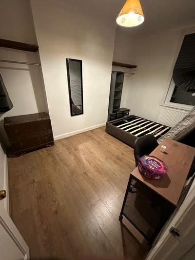Stunning double bedroom available in Woolwich Main Photo