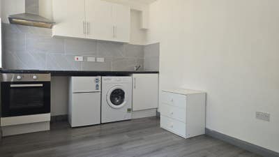 Self-contained/Garden Studio Flat – DSS Welcome Main Photo