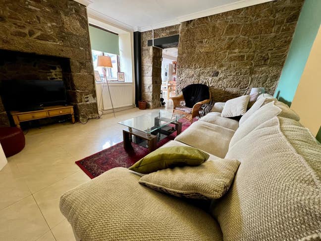 Large room in shared house, Mabe, Penryn Main Photo