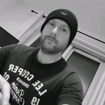 Room wanted or buddy up Main Photo