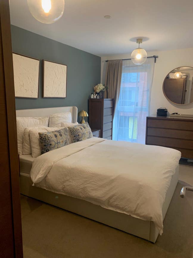 2 bed 1 bath penthouse apartment in city centre Main Photo
