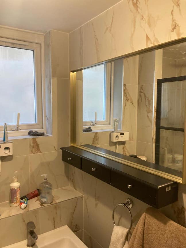 Double Room at Hildrop crescent  for Rent  Main Photo