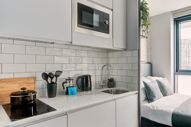 Furnished Studio, Canary Wharf, Bills Incl Main Photo