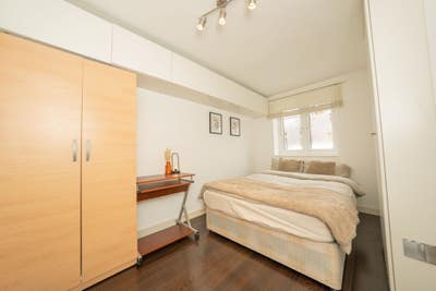 🛁 Ensuite Double Room in Mudchute Main Photo